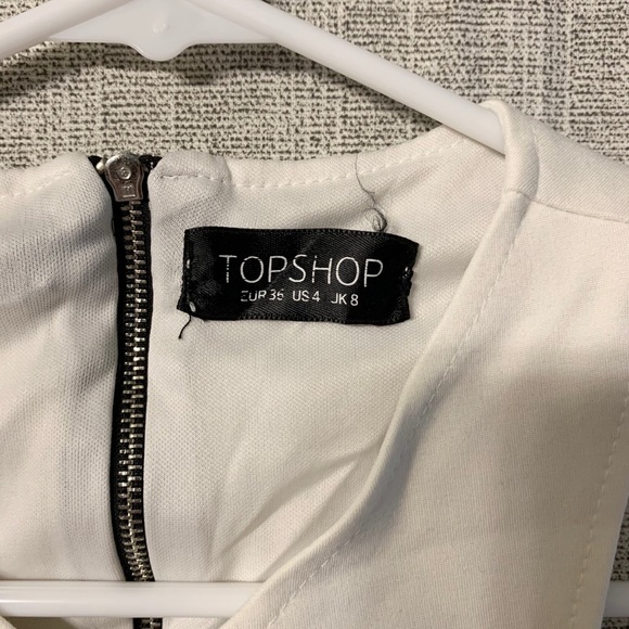 TOPSHOP Ivory Cropped Tank Top w/ Back Zipper - Picture 5 of 5